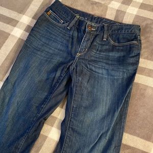 Curvy bootcut jeans